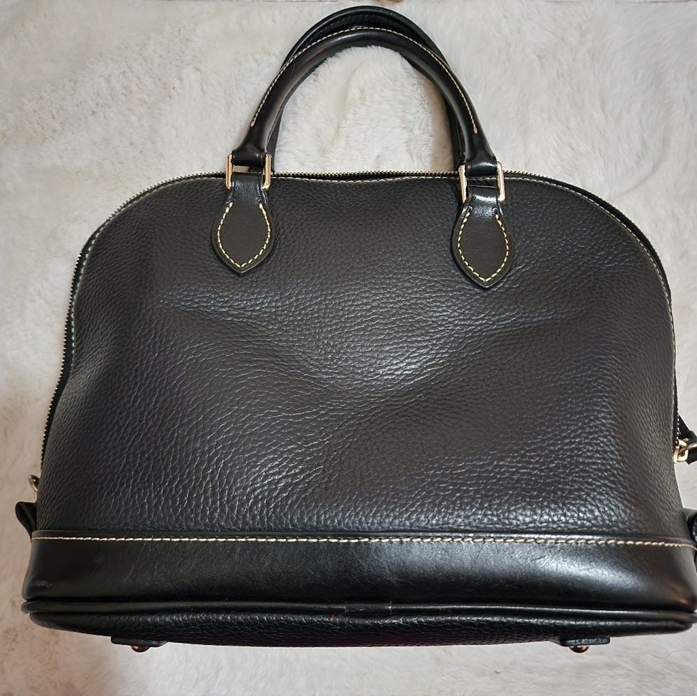 Dooney and Bourke- Chic Black Leather Satchel